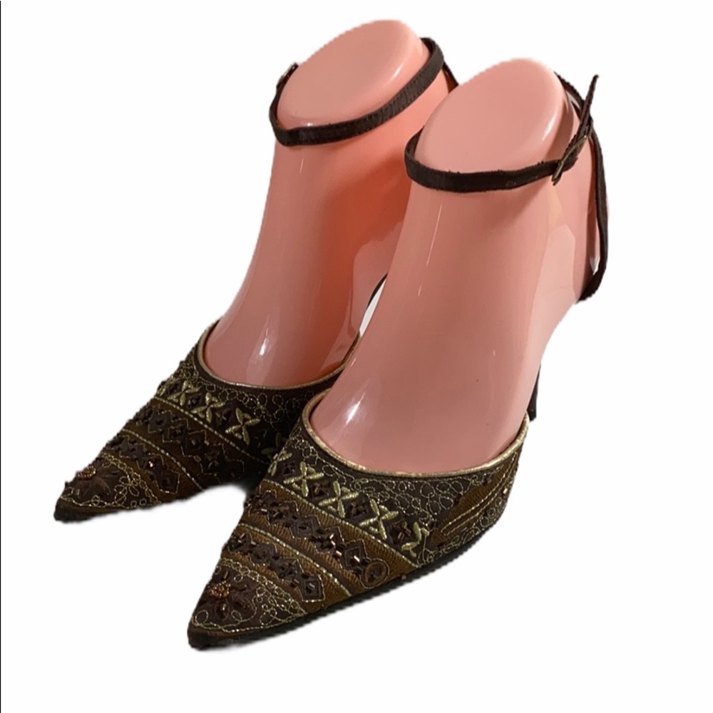 Splash fashion footwear heeled shoe